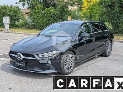 Gebraucht Mercedes CLA200 Shooting Brake Premium 150 PS (110 kW) 2021 Schwarz Kombi