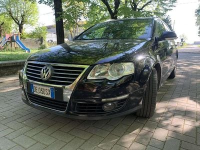 Begagnad VW Passat Highline 140 HK (102 kW) 2007 Kombi