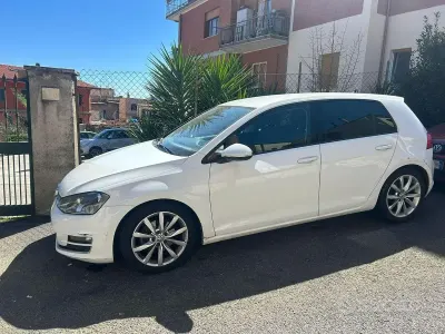 Usata VW Golf VII Highline 105 CV (77 kW) 2013 Bianco Berlina