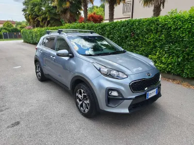 Usata Kia Sportage Urban 132 CV (97 kW) 2021 Grigio SUV