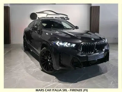 Usata BMW X6 M Sport 298 CV (219 kW) 2025 Black sapphire SUV