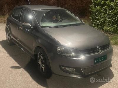 Usata VW Polo Comfortline 75 CV (55 kW) 2011 Grigio Utilitaria