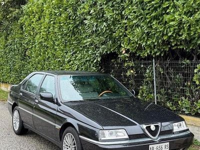 Begagnad Alfa Romeo 164 201 HK (147 kW) 1994 Svart Sedan