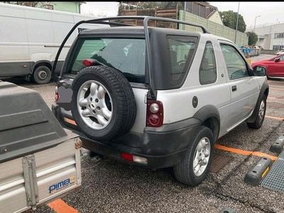 Usata Land Rover Freelander 112 CV (82 kW) 2003 Grigio SUV