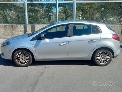 Usata Fiat Bravo 120 CV (88 kW) 2011 Grigio Utilitaria