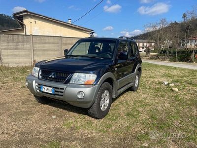 usata Mitsubishi Pajero 3.2