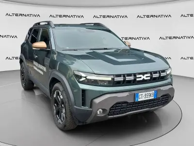 Usata Dacia Duster Extreme 132 CV (97 kW) 2024 Verde oxide SUV