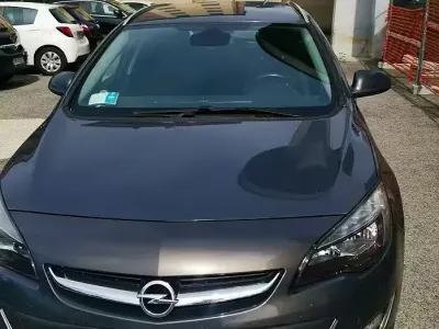 Usata Opel Astra Cosmo 130 CV (95 kW) 2012 Station wagon
