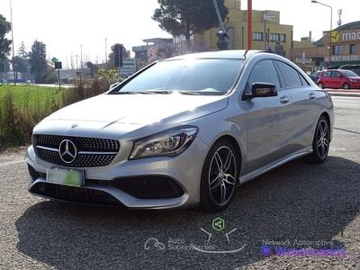 Usata Mercedes CLA250 Premium 156 CV (114 kW) 2019 Gray Berlina