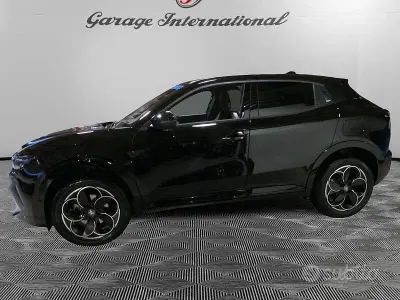 Nuova Alfa Romeo GT Junior 145 CV (106 kW) 2026 Bluazzurro SUV