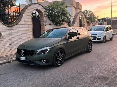 Usata Mercedes A180 Premium 2014 Verde Berlina