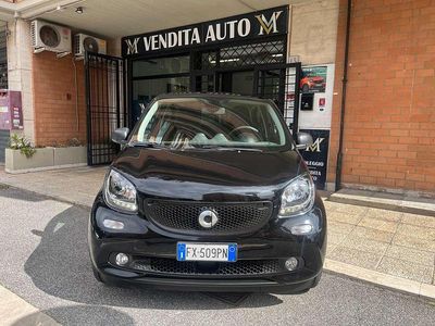 Usata Smart ForFour 71 CV (52 kW) 2019 Nero Utilitaria