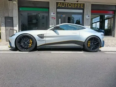Usata Aston Martin Vantage 510 CV (375 kW) 2019 Argento Coupé