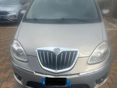 Usata Lancia Musa 90 CV (66 kW) 2008 Monovolume