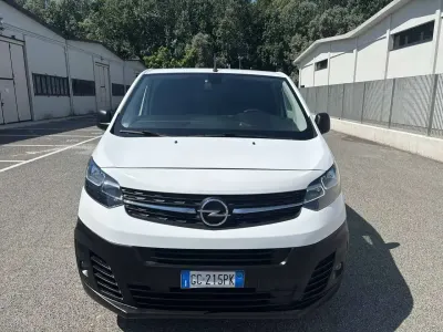 Usata Opel Vivaro 120 CV (88 kW) 2020 Bianco Monovolume