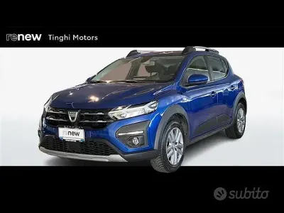 Usata Dacia Sandero Comfort 101 CV (74 kW) 2023 Blu scuro Berlina