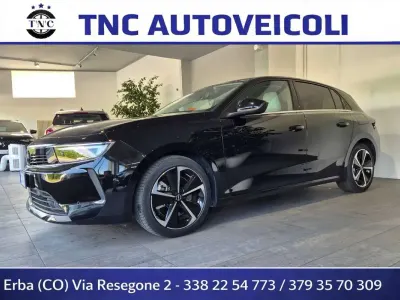 Usata Opel Astra Business Elegance 150 CV (110 kW) 2023 Nero Utilitaria