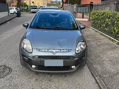 Usata Fiat Punto Evo 65 CV (47 kW) 2010 Grigio Utilitaria
