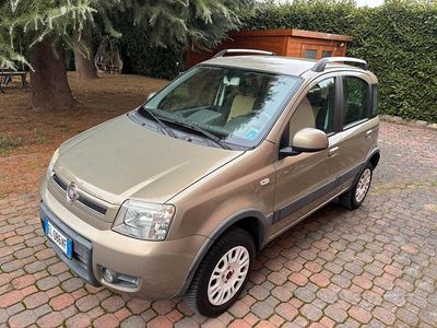 Usata 2011 Fiat Panda 4x4 Climbing Utilitaria | 6500 € (Buon prezzo)