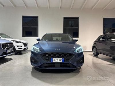 Usata Ford Focus ST-Line 120 CV (88 kW) 2018 Blu Berlina