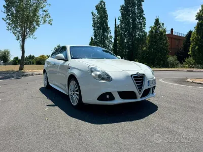 Usata Alfa Romeo Giulietta 170 CV (125 kW) 2011 Bianco Utilitaria