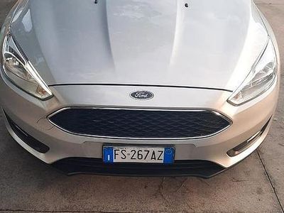 Grigio Usata 2018 Ford Focus Station wagon | 11.900 € (Buon prezzo)