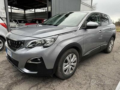 Grigio Usata 2019 Peugeot 3008 Active Station wagon | 12.900 € (Buon prezzo)