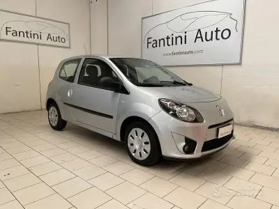Usata Renault Twingo Dynamique 58 CV (42 kW) 2009 Grigio Utilitaria