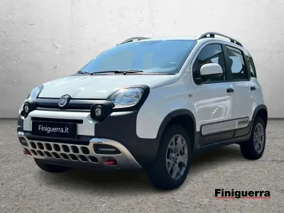 Usata Fiat Panda Cross Cross 90 CV (66 kW) 2015 Bianco Utilitaria