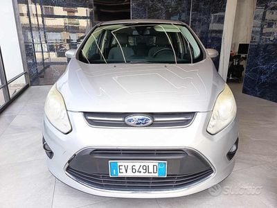 Begagnad Ford C-MAX 120 HK (88 kW) 2014 Grå Minibuss