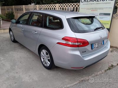 Usata Peugeot 308 SW 2015 Grigio Station wagon
