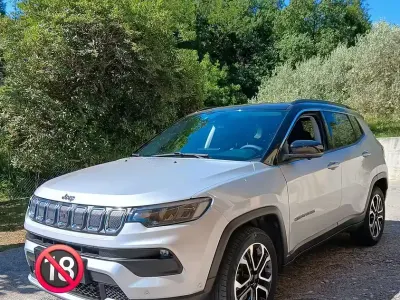 Usata Jeep Compass 131 CV (96 kW) 2022 Grigio SUV