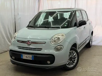 Usata Fiat 500L Lounge 85 CV (62 kW) 2014 Blu Monovolume