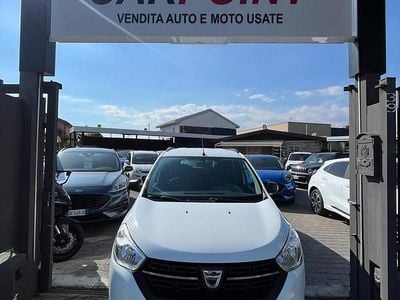 Begagnad Dacia Lodgy 95 HK (69 kW) 2020 Vit Minibuss