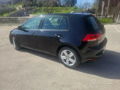 Usata VW Golf VII 105 CV (77 kW) 2016 Nero Berlina