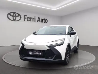 Second-hand Toyota C-HR Trend 197 CP (144 kW) 2024 Alb SUV