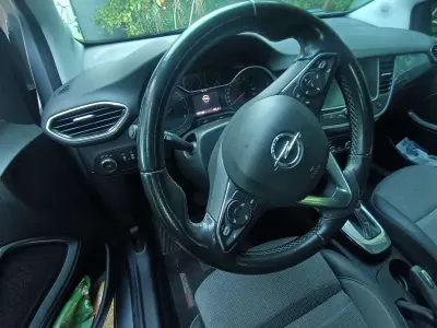Usata Opel Crossland Design & Tech 120 CV (88 kW) 2022 SUV