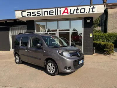 Usata Renault Kangoo 90 CV (66 kW) 2017 Grigio scuro Monovolume