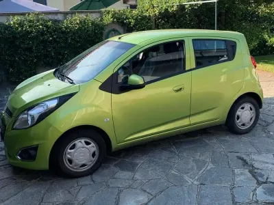 Usata Chevrolet Spark 68 CV (50 kW) 2013 Verde Utilitaria