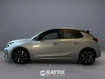 Usata Opel Corsa 101 CV (74 kW) 2025 Crystal silver Utilitaria