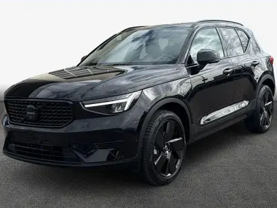 Usata Volvo XC40 Plus 163 CV (119 kW) 2025 Nero SUV