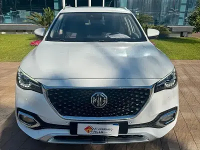 Usata MG HS Luxury 162 CV (119 kW) 2023 Bianco SUV