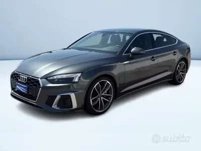 Usata Audi A5 Sportback S-Line 204 CV (150 kW) 2021 Grigio metallizzato Utilitaria
