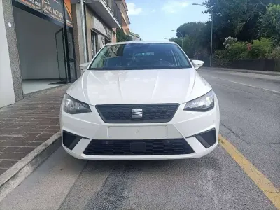 Usata Seat Ibiza Style 90 CV (66 kW) 2021 Bianco Utilitaria