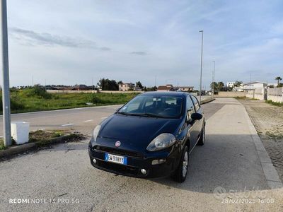 Usata Fiat Punto 77 CV (56 kW) 2014 Blu Utilitaria