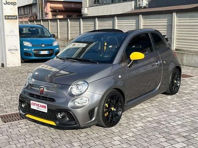 Usata Abarth 595C 165 CV (121 kW) 2022 Grigio Cabrio