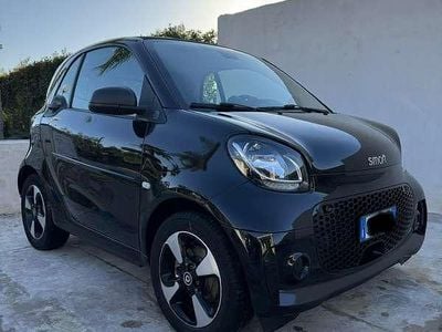 Begagnad Smart ForTwo Coupé 41 kW (56 HK) 2022 Halvkombi