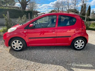 Occasion Peugeot 107 68 ch (50 kW) 2009 Rouge Citadine