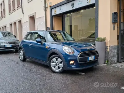 Usata Mini One D 95 CV (69 kW) 2015 Blu Utilitaria