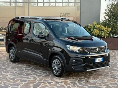 Usata Peugeot Rifter 131 CV (96 kW) 2022 Nero Monovolume